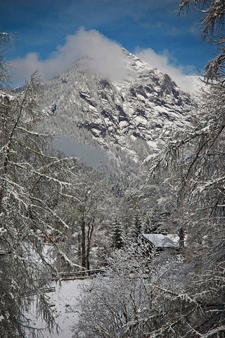 Daxstein range after a snowfall, 2005